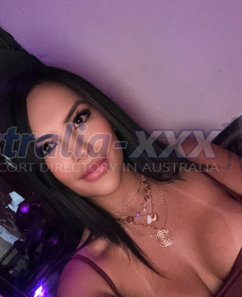 Photo escort girl Alessia: the best escort service