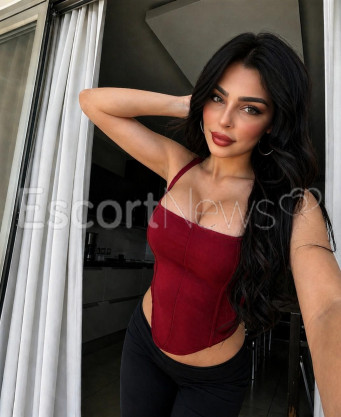 Photo escort girl Eysan: the best escort service
