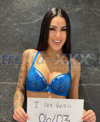 Photo escort girl Kamilla : the best escort service