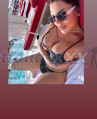 Photo escort girl Ruyaa: the best escort service