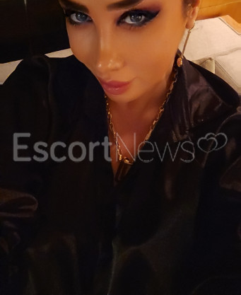 Photo escort girl Frah90: the best escort service