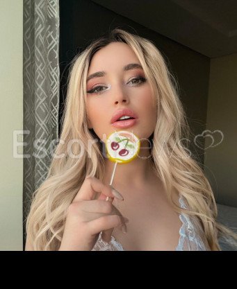 Photo escort girl Bella: the best escort service