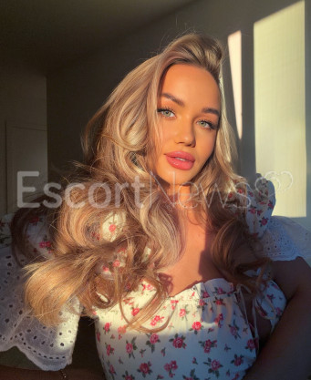 Photo escort girl Liza: the best escort service