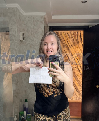 Photo escort girl elle: the best escort service