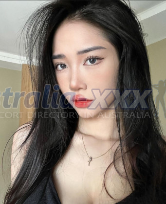 Photo escort girl WenWen: the best escort service