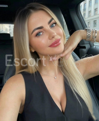 Photo escort girl Amanda Kitte LAmour: the best escort service