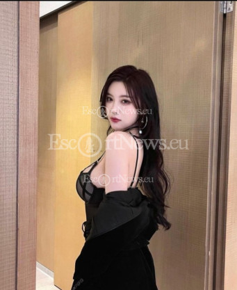 Photo escort girl Qin Qin: the best escort service