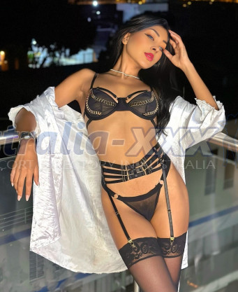 Photo escort girl Yasemen: the best escort service