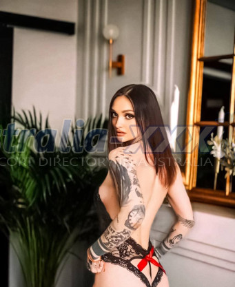 Photo escort girl Eva Kortez: the best escort service