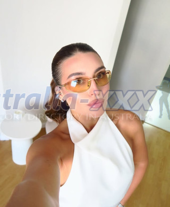 Photo escort girl Alena: the best escort service