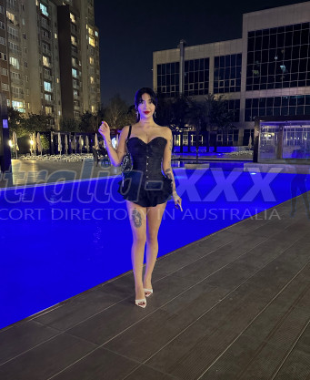 Photo escort girl Alara: the best escort service