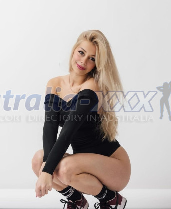 Photo escort girl GUNES: the best escort service