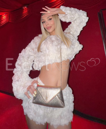 Photo escort girl LENA AURA: the best escort service