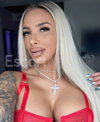 Photo escort girl Emma: the best escort service