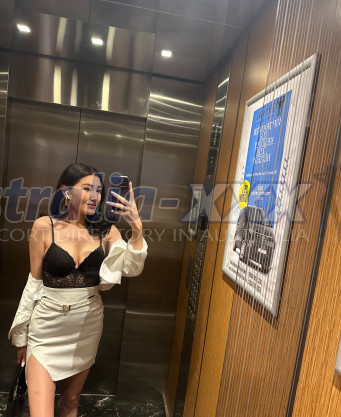 Photo escort girl Aya Zengin: the best escort service