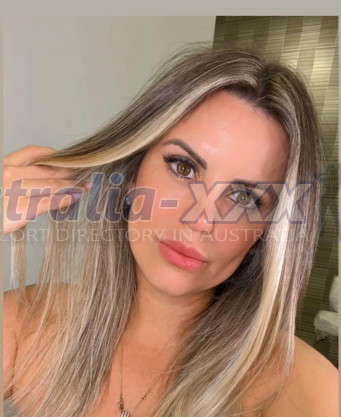 Photo escort girl Laila: the best escort service