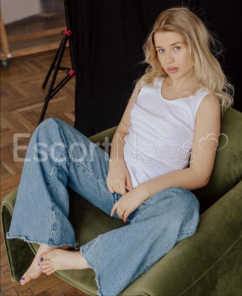 Photo escort girl Natasha: the best escort service