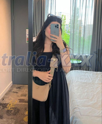 Photo escort girl Lona: the best escort service