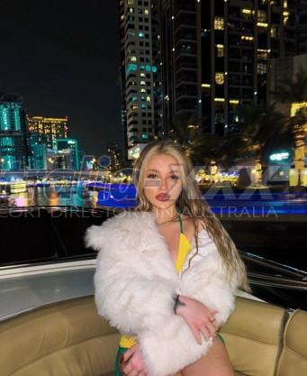 Photo escort girl Svetlana: the best escort service