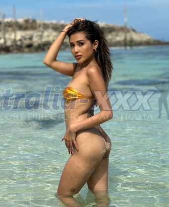 Photo escort girl kenza : the best escort service