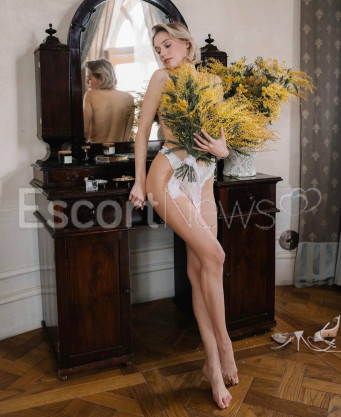 Photo escort girl Mila: the best escort service