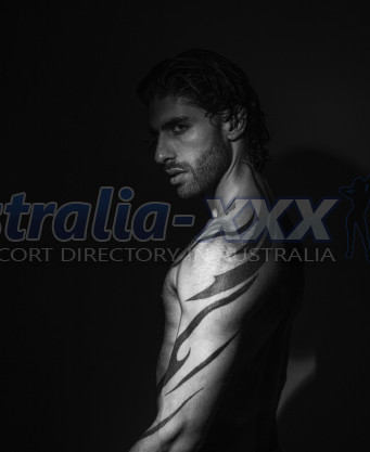 Photo escort girl Leo: the best escort service