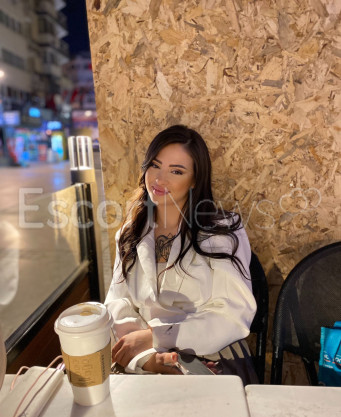 Photo escort girl Ceren: the best escort service