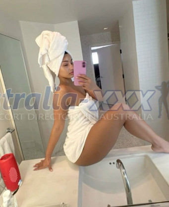 Photo escort girl Lia: the best escort service