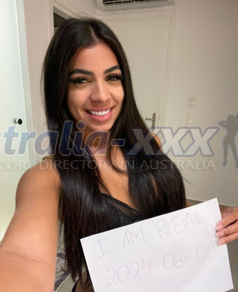 Photo escort girl Mia Ferry : the best escort service