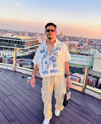 Photo escort girl OsmanKutur: the best escort service