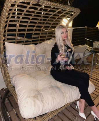 Photo escort girl Kayra: the best escort service