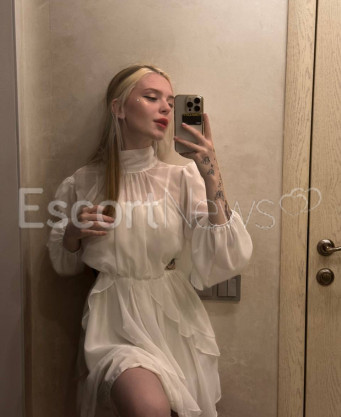 Photo escort girl aleyna: the best escort service