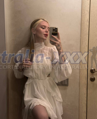 Photo escort girl aleyna: the best escort service