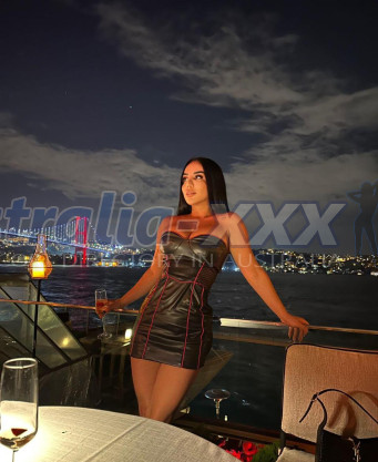 Photo escort girl Karina: the best escort service