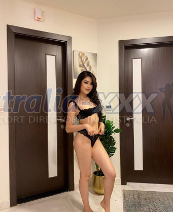 Photo escort girl GUZEL: the best escort service