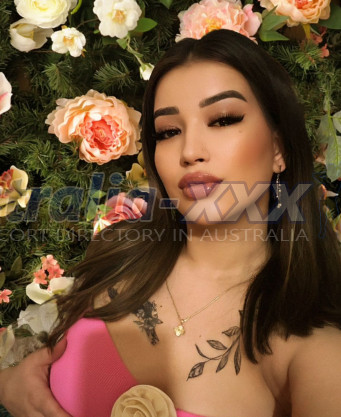 Photo escort girl Elyaa: the best escort service