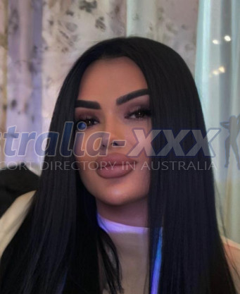 Photo escort girl Karina : the best escort service