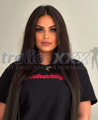 Photo escort girl Nia: the best escort service