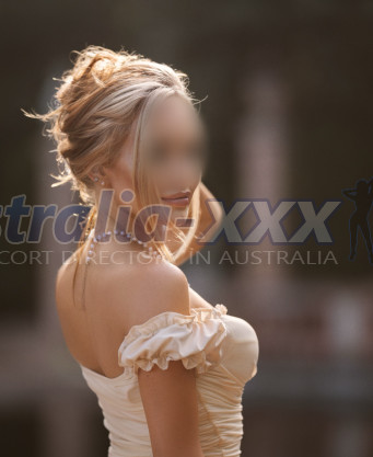 Photo escort girl SCARLETT: the best escort service