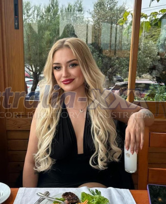 Photo escort girl Christina: the best escort service