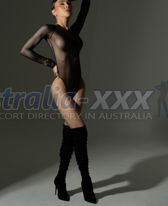 Photo escort girl Shenoa: the best escort service