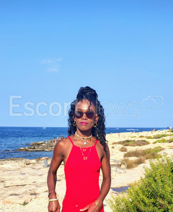 Photo escort girl Ava: the best escort service