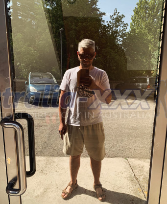 Photo escort girl Vale: the best escort service