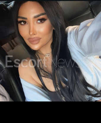 Photo escort girl Emiliy: the best escort service