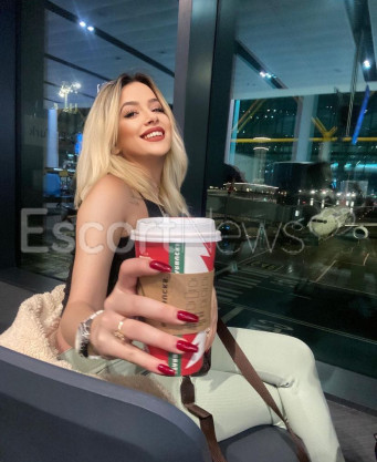 Photo escort girl Sare: the best escort service