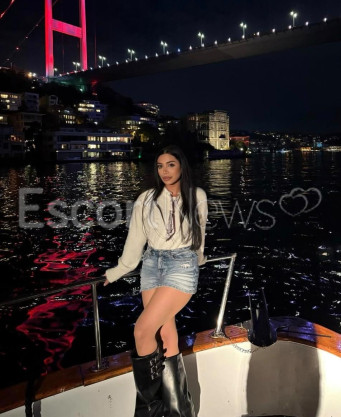 Photo escort girl Aylin: the best escort service