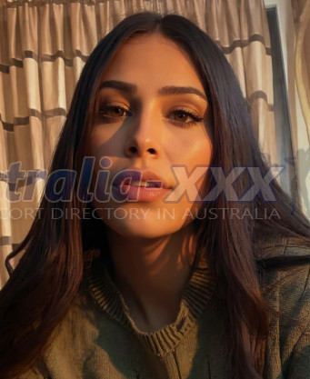 Photo escort girl Adriana : the best escort service