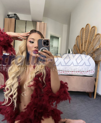 Photo escort girl Zeynep: the best escort service