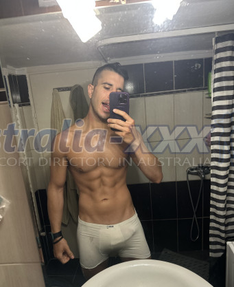 Photo escort girl Tom_69: the best escort service