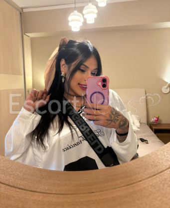 Photo escort girl BELLA SAHARA : the best escort service